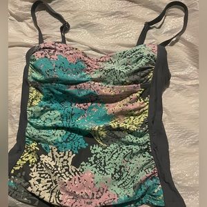 Tankini swim top